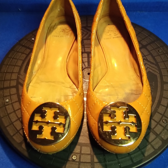 Tory Burch Quinn Orange Quilted Patent Leather Ballet Flats, Sz. 8M-US - Picture 1 of 8